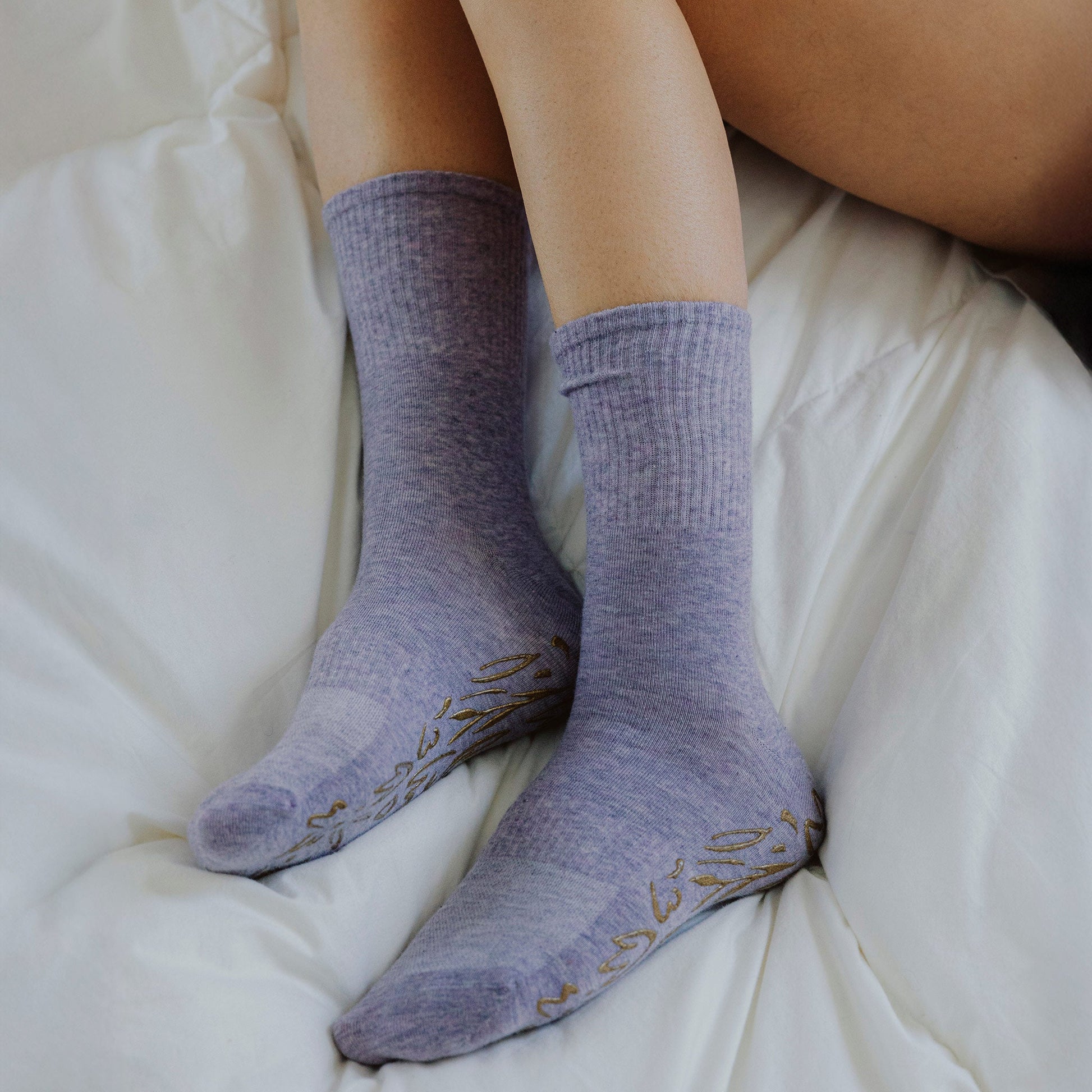 Lavender Yoga Socks – Organic Cotton (1 pair)