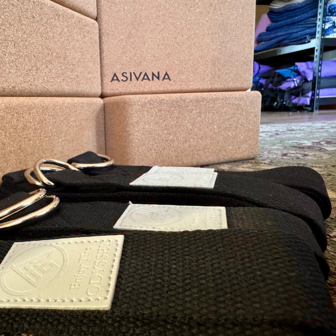 Basic Yoga Studio Block and Strap Kit (Lifestyle Kit)