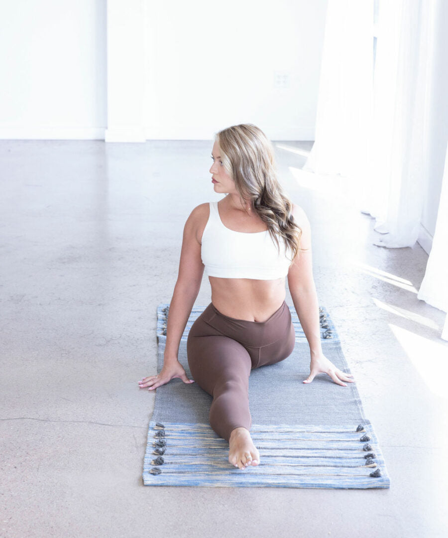 Auramat™ Kapha Ayurvedic Yoga Mat Full Splits Yoga Practitioner