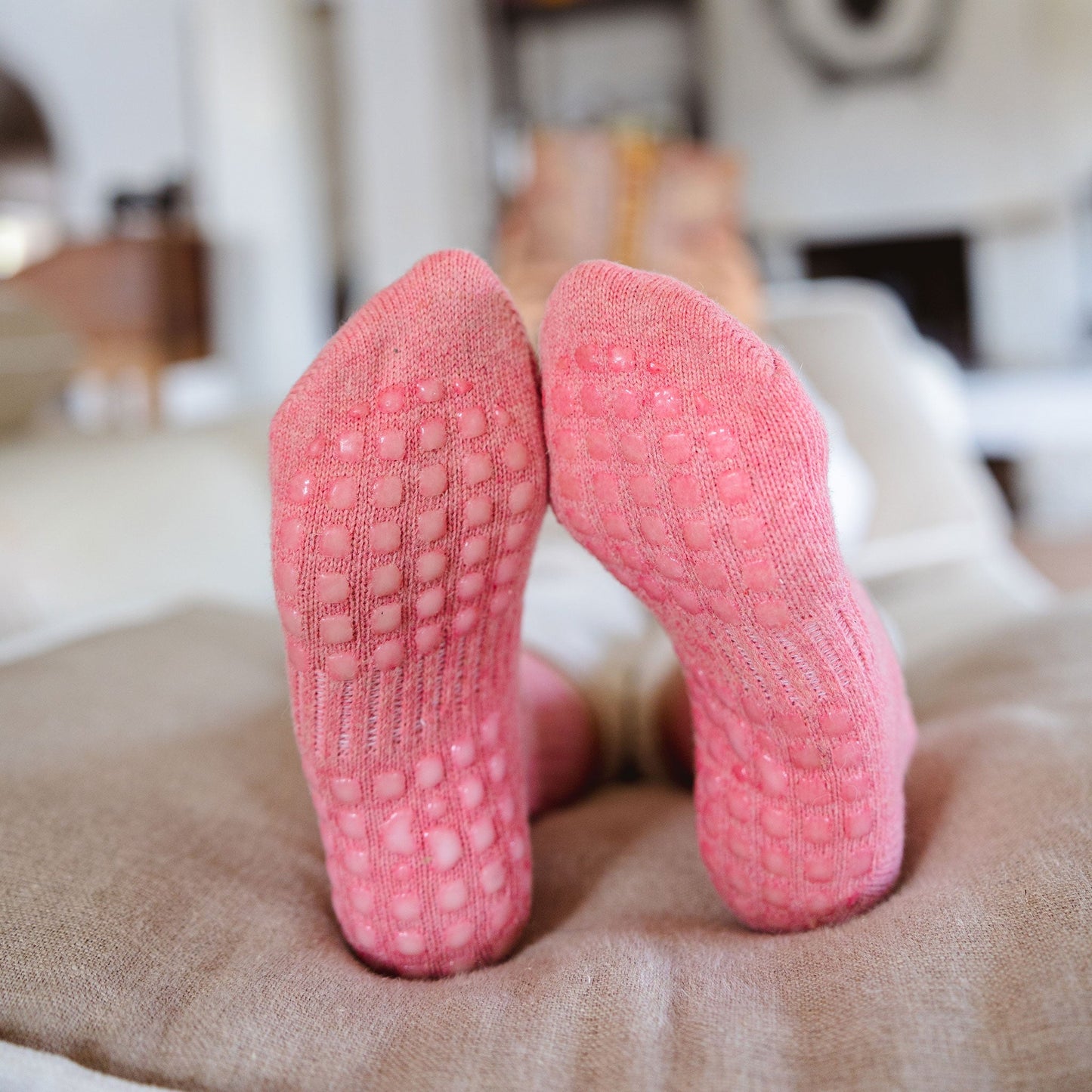 Coral Yoga Socks - Merino Wool + Non-Slip Grip (1 pair)