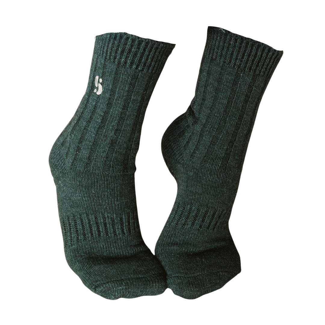 Dark Green Yoga Socks – Merino Wool (1 pair)