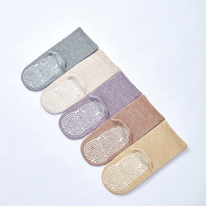 Lavender & Beige - Children's Stay-On Non-Slip Socks (4-Pack) Row