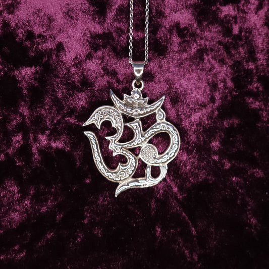 An Ornate OM Symbol Sterling Silver Pendant