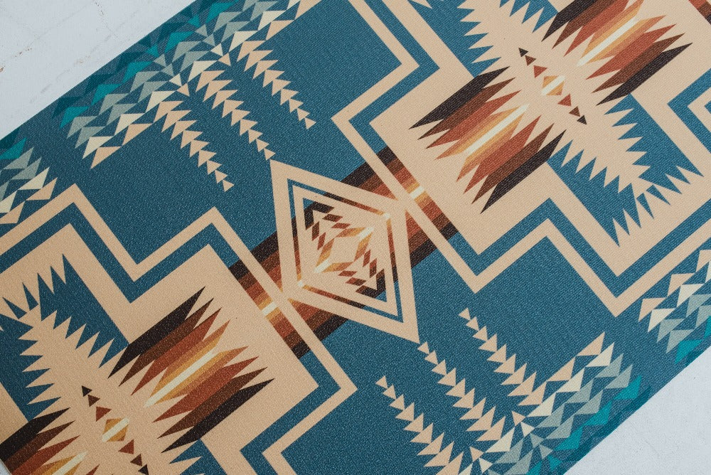 Pendleton x Yune Yoga - Harding Grey Yoga Mat Laid Out