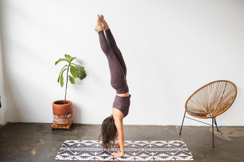 Pendleton x Yune Yoga - Spider Rock Yoga Mat Hand Stand