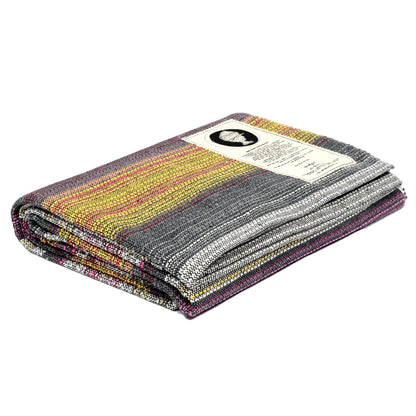 Povoa Grey and Pink Yoga Blanket
