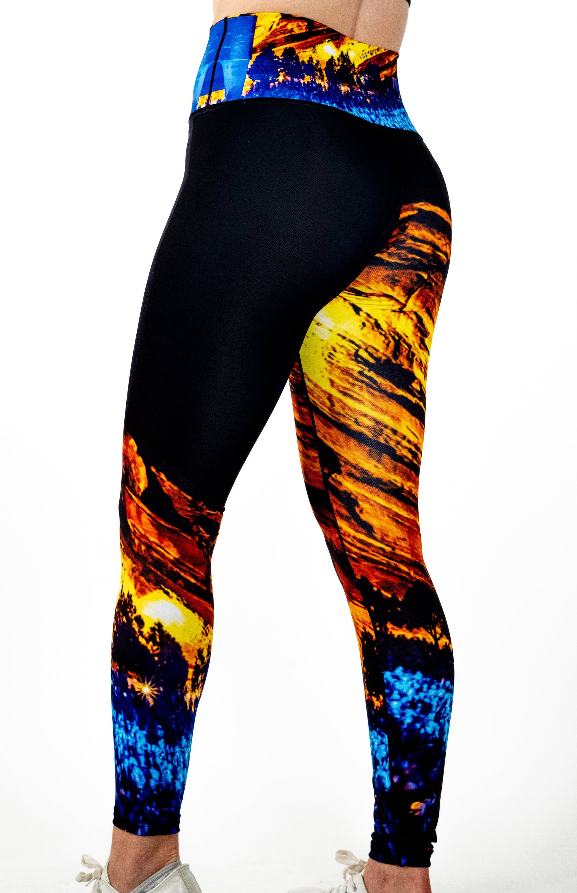 Red Rocks Concert Yoga Pants Side