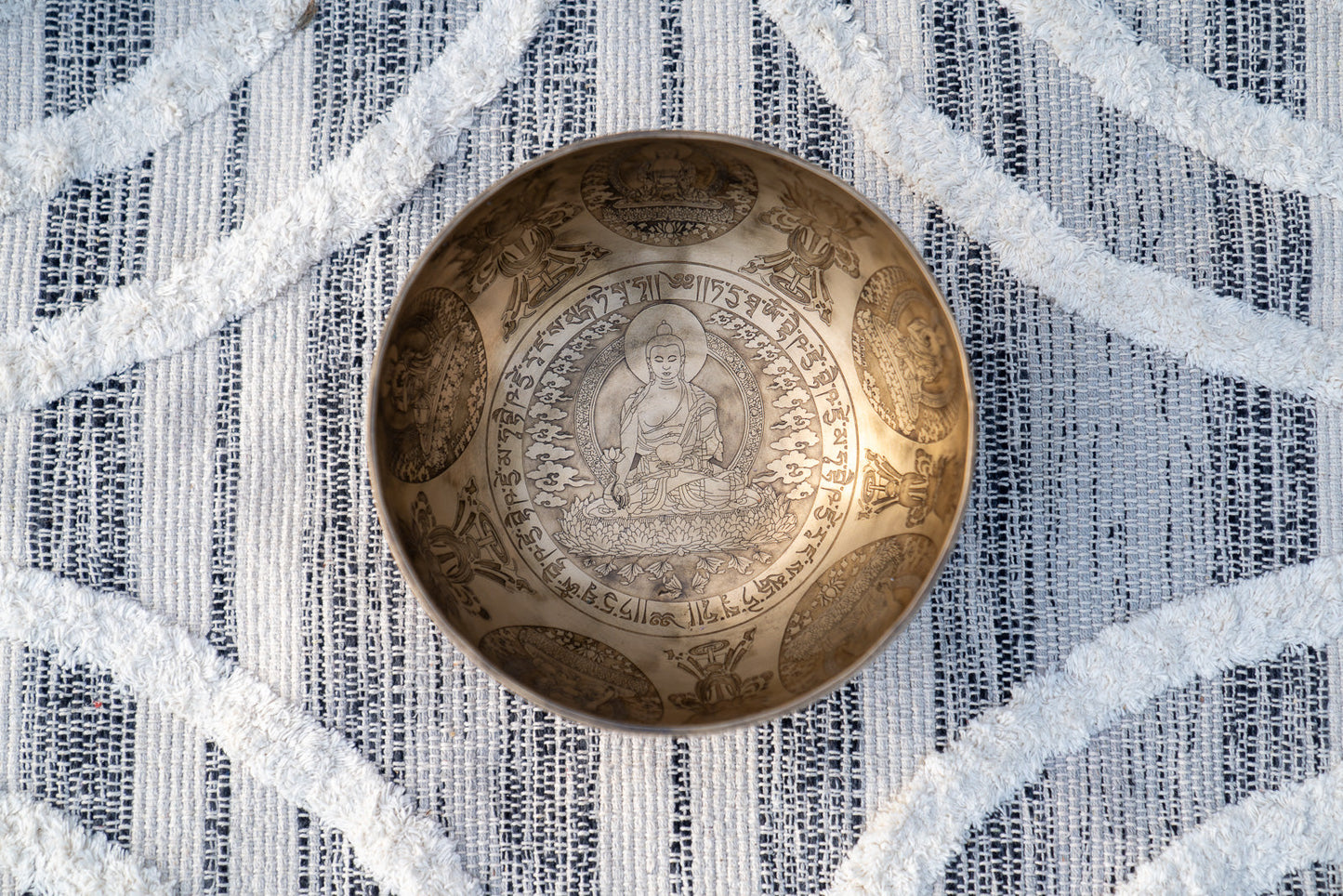 Root Chakra Medicine Buddha Art Bowl in C Bowl