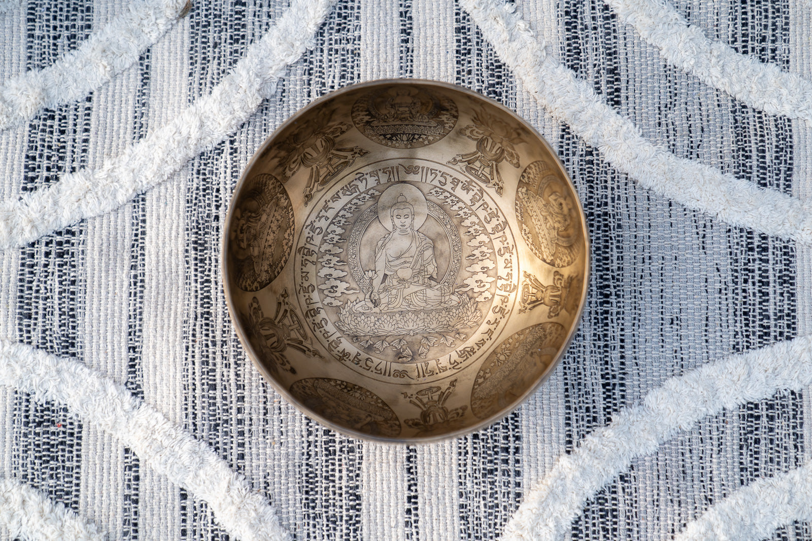 Root Chakra Medicine Buddha Art Bowl in C Bowl