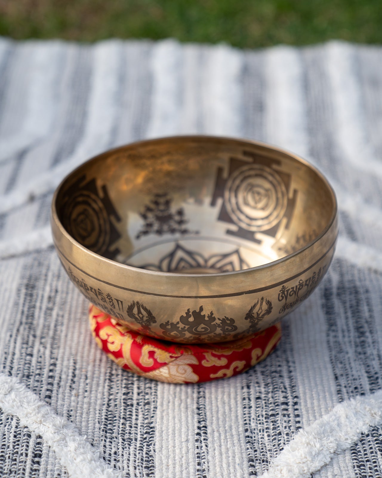 Root Chakra Singing Bowl in C Laser Engraved