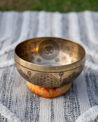 Sacral Chakra Singing Bowl in D Laser Engraved
