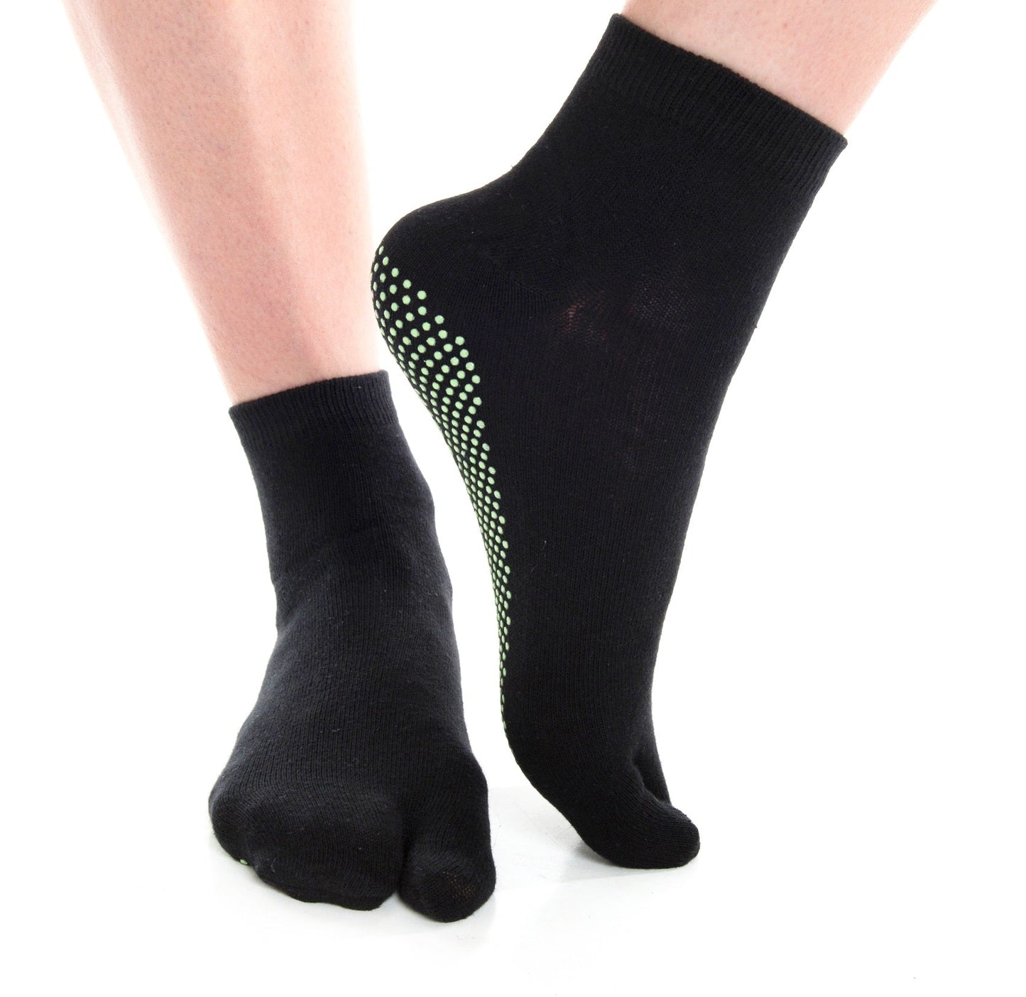 Yoga Socks by V-Toe Split-Toe Socks Lifted