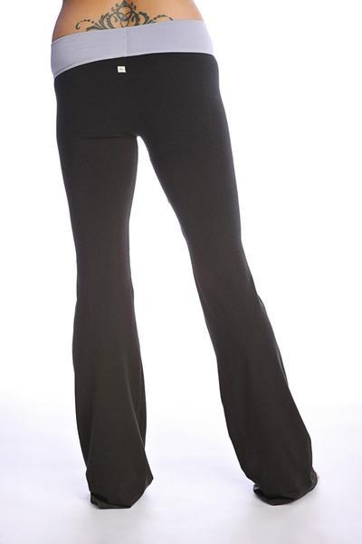 The Classic Women's Yoga Pants Slate Back