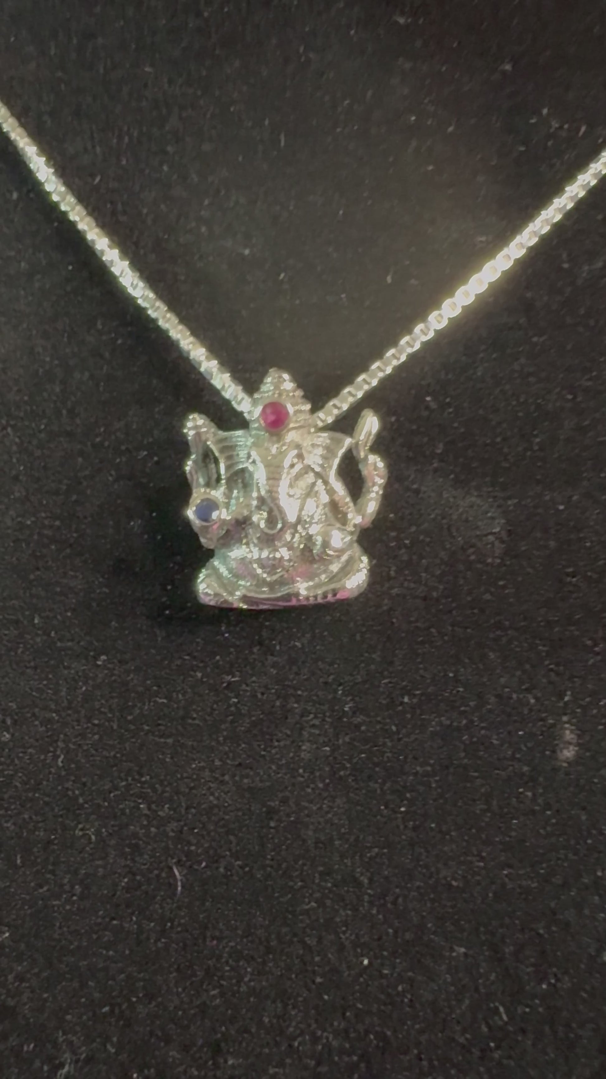 Ganesha with Ruby and Sapphire Pendant Ganesha with Ruby and Sapphire Pendant
