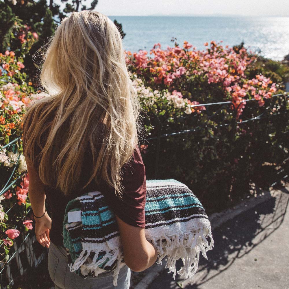 Sea Green Mexican Falsa Yoga Blanket Lifestyle Outdoors