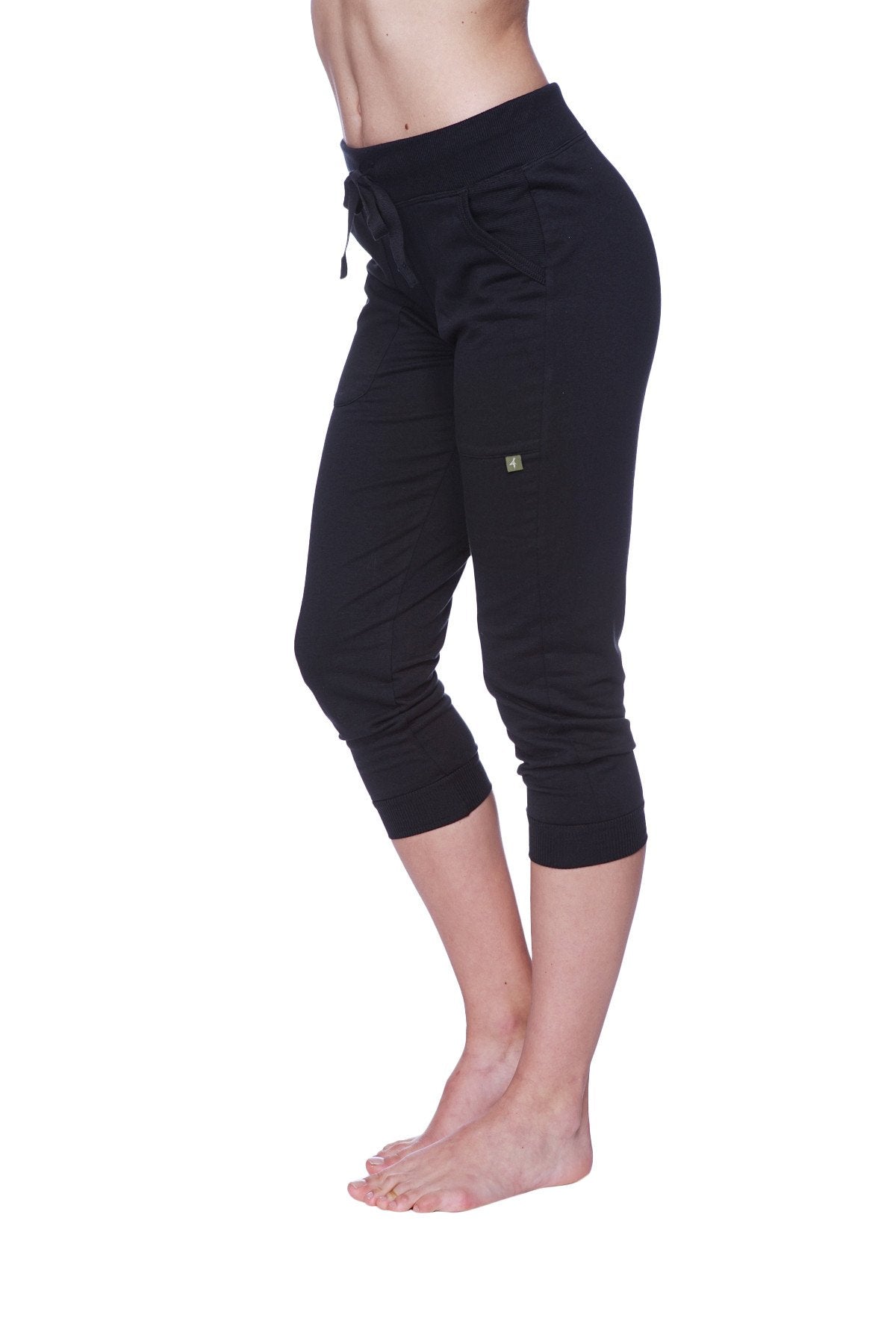Women's 3/4 Cuffed Capri Yoga Pants (Solid Black)