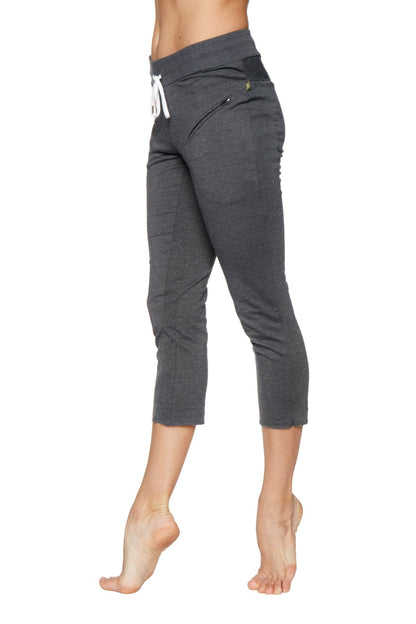 4/5 Length Zipper Pocket Capri Yoga Pants (Charcoal)