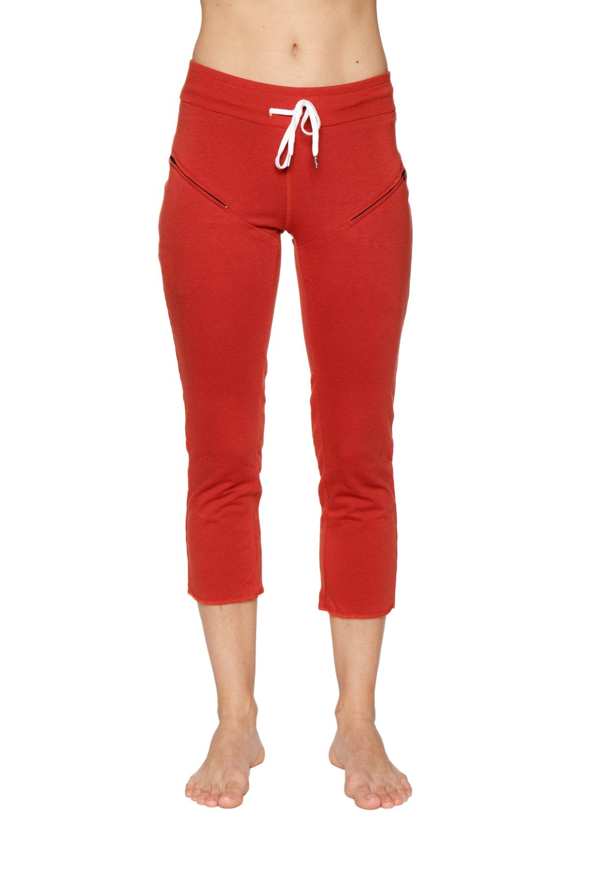 4/5 Length Zipper Pocket Capri Yoga Pants (Cinnabar Red) Front