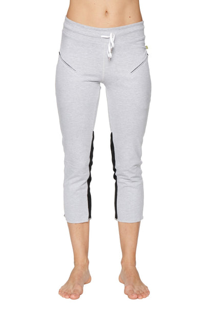 4/5 Length Zipper Pocket Capri Yoga Pants (Slate Grey) Front