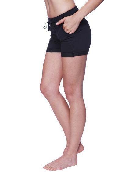 Performance Yoga Shorts Black